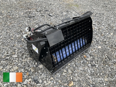 GIYI GY-MB27 Mixing Skid Steer Bucket (Unused)