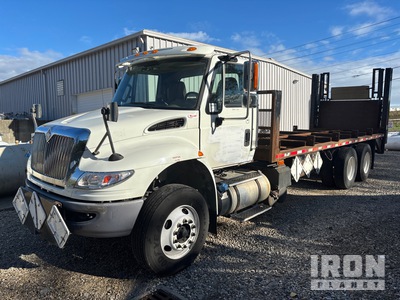 2016 International 7400 6x4 Cylinder Pallet Flatbed Truck