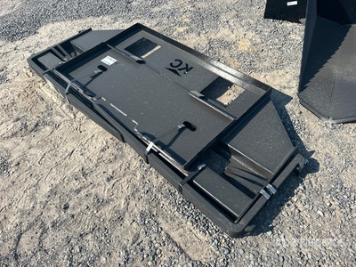2025 Kit Containers QT-72-FF-42 42 in Skid Steer Forks (Unused)
