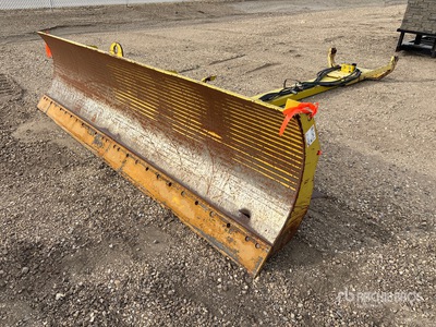Degelman 46/57 12 ft Hydraulic Angle Blade Accessori vari agricoli