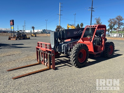 2018 Skyjack SJ843TH を見 Telehandler