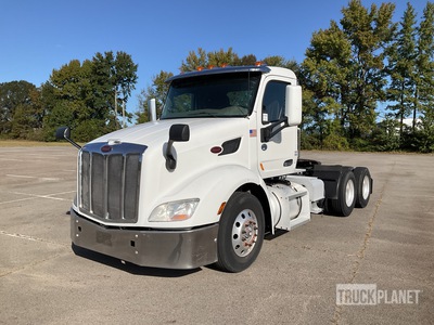 2019 Peterbilt 579 6x4 T/A Day Cab Truck Tractor