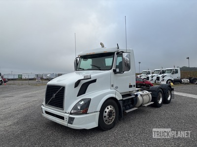 2016 Volvo VNL 6x4 3-Achs Sattelzugmaschine