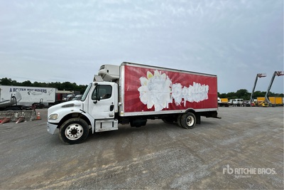 2004 Freightliner M2 106 4x2 Refrigerated Truck