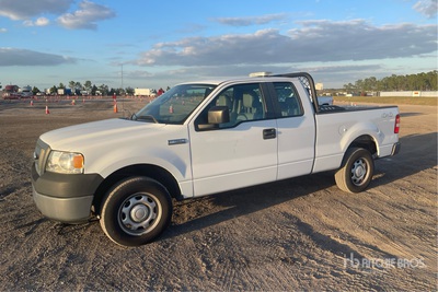 2008 Ford F-150 XL 4x4 Extended Cab Pickup