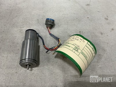 (4) 8006-8068-1 Electro-Mechanical Rotary Actuators
