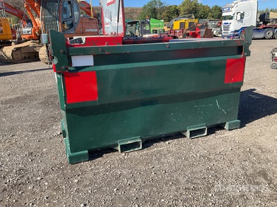2018 Western Cube 2000 L Skid Mounted Steel Diesel Fuel Tank