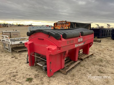 2020 Western Wide Out Tornado 8 ft Esparcidor de sal