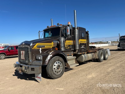 2001 Kenworth T800 Winch Truck