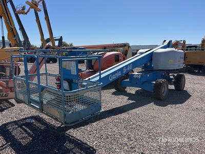 2014 Genie S40 4WD Diesel رافعة تليسكوبية بذراع تطويل