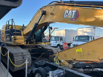2022 Cat 349 Tracked Excavator