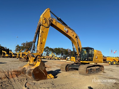 2022 Cat 349 Tracked Excavator