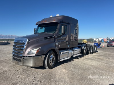 2021 Freightliner Cascadia 126 8x4 Sleeper Truck Tractor