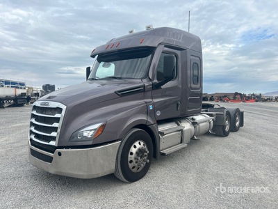 2022 Freightliner Cascadia 126 6x4 T/A Sleeper Truck Tractor
