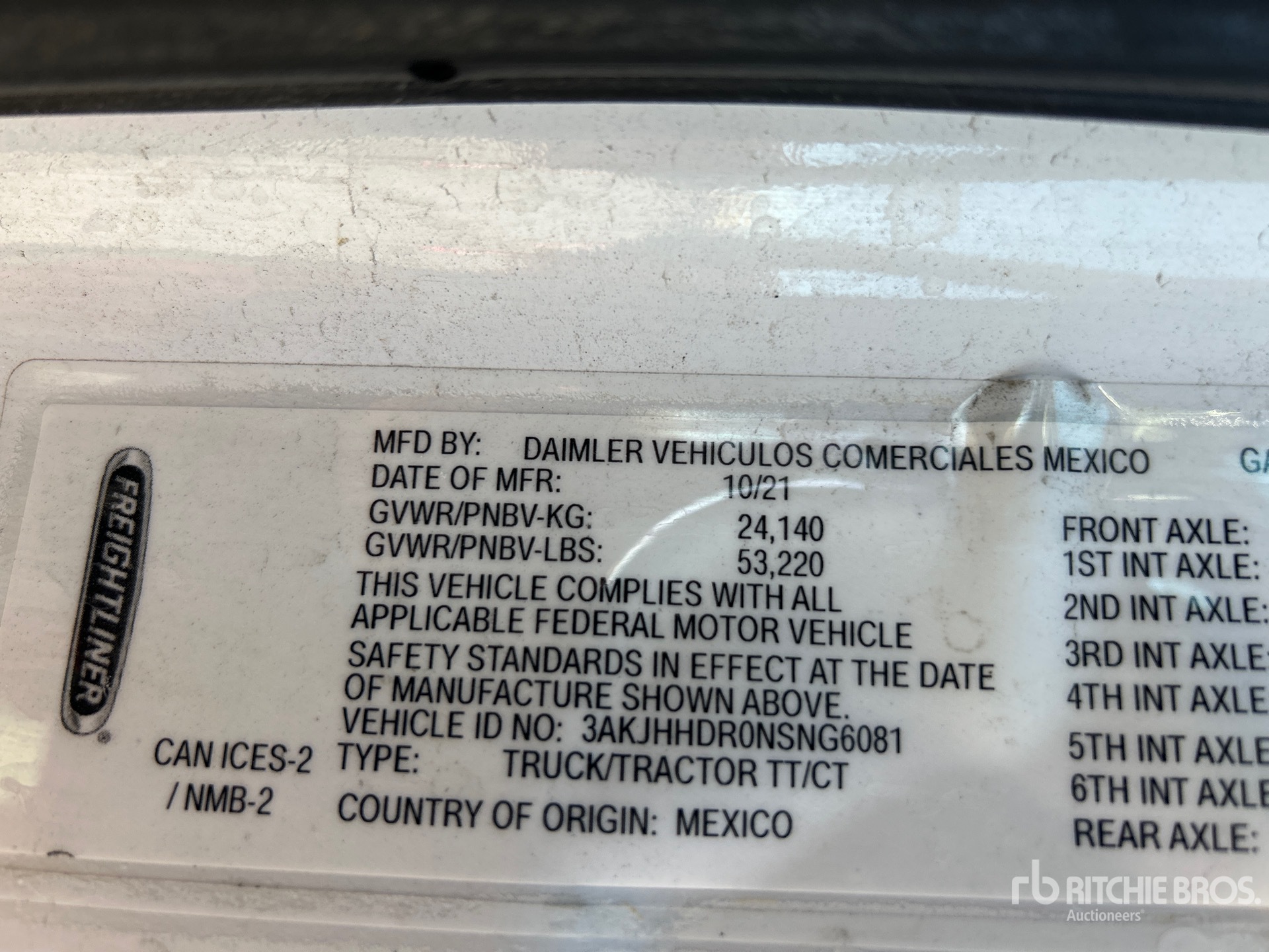 2022 Freightliner Cascadia 126 6x4 T/A Sleeper Truck Tractor