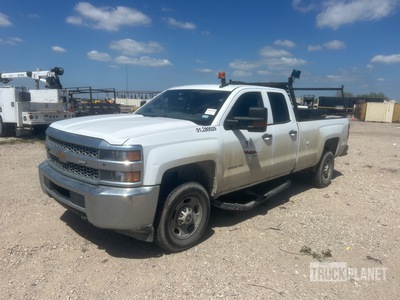 2019 Chevrolet 2500 HD 4x2 Crew Cab Pickup