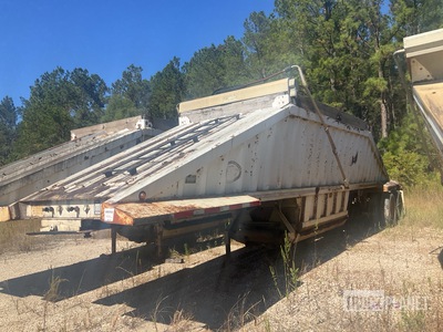 2009 CTS BD T/A Rimorchio a fondo mobile materiale sfuso