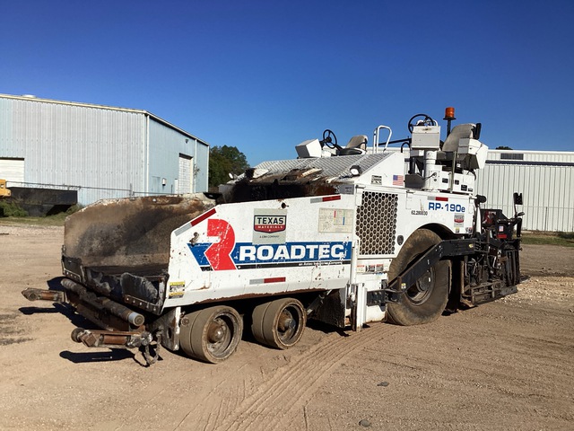2019 Roadtec RP-190E Wheel Asphalt Paver