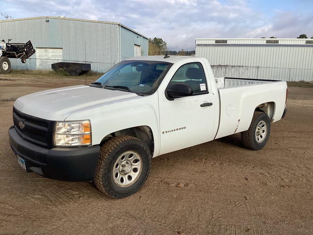 2007 Chevrolet C1500 Silverado 4x2 Pickup