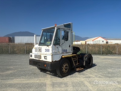 2013 Ottawa CYT 50 4x2 Spotter Truck