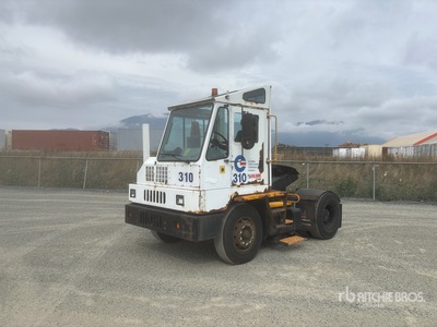2014 Ottawa CYT 50 4x2 Spotter Truck