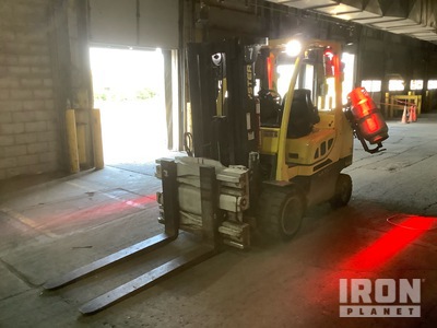 2021 Hyster S100FTBCS 6800 lb Cushion Tire رافعة شوكية