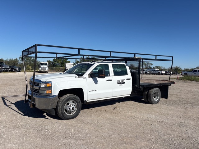 2016 Chevrolet Silverado 3500HD 4x2 Crew Cab Flatbed Truck