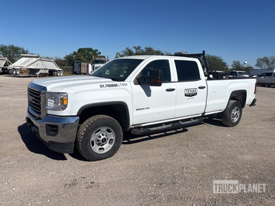 2018 Chevrolet 2500HD 4x2 Crew Cab Pickup