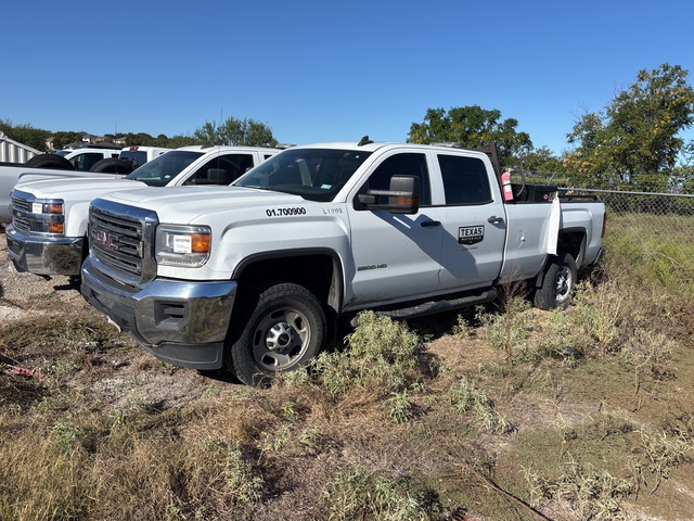 2018 GMC 2500 HD 4x2 Crew Cab Pickup (Inoperable) 2018 GMC 2500 HD 4x2 Crew Cab Pickup (Inoperable)