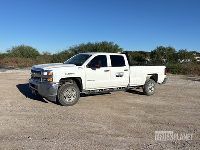 2019 Chevrolet Silverado 2500HD 4x2 Crew Cab Pickup