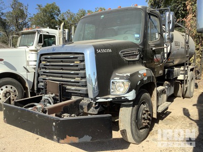 Rosco on 2017 Freightliner 108SD 4x2 Asphalt Distributor Truck