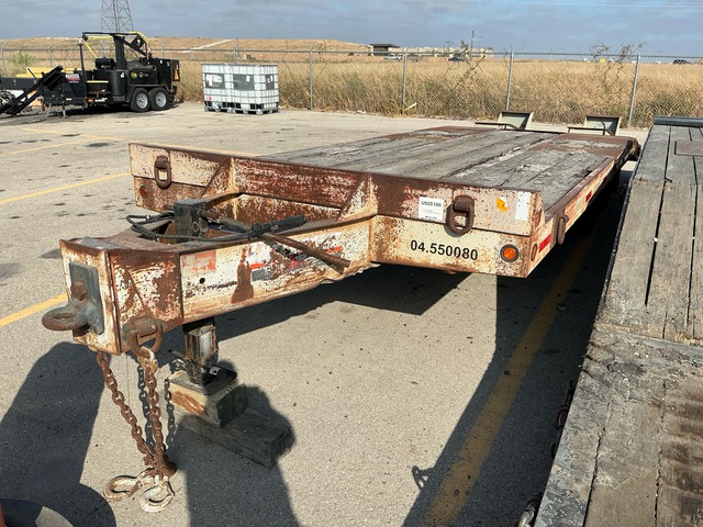1995 Interstate 24 ft T/A Equipment Trailer