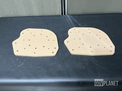 (180) Navistar 3836622C2 Mounting Plates