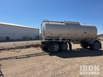 1996 Beall BATT-45-1 Tri/A Turntable Pup Tank-Anhänger