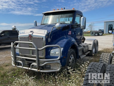 2019 Kenworth T880 6x4 T/A Day Cab Truck Tractor