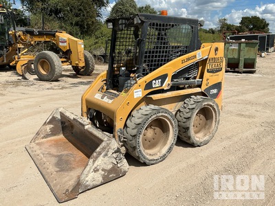 2014 Cat 226B3 Chargeuse à direction à glissement