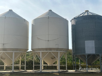 Wheatland Smooth Wall Hopper Grain Bin