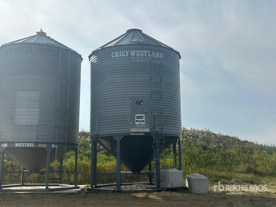 Westland +/- 2250 bu 5 Ring Hopper Grain Bin