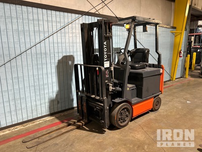 Toyota 8FBCU25 4400 lb Electric Forklift