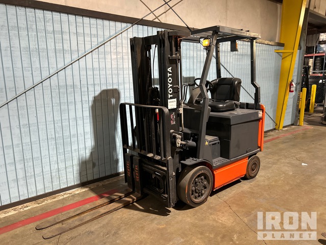 MONTACARGAS ELéCTRICO 2012 TOYOTA 8FBCU25