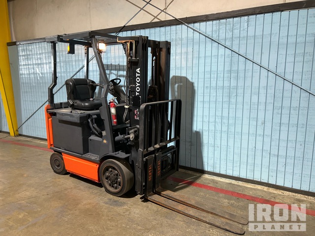 MONTACARGAS ELéCTRICO 2012 TOYOTA 8FBCU25