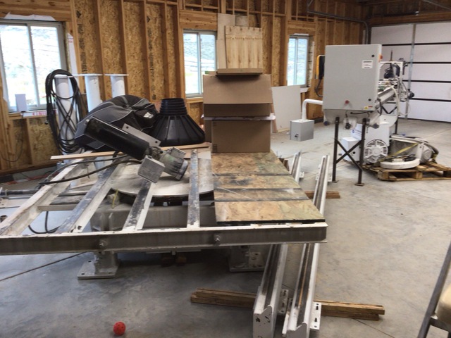 2022 Husky Flex 8EX2 Electric Granite Rail Saw