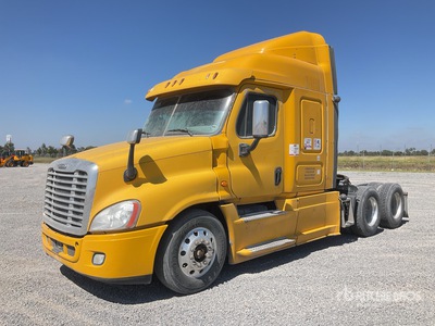 2016 Freightliner Cascadia 125 6x4 Tractocamion con Dormitorio / T/A Sleeper Truck Tractor