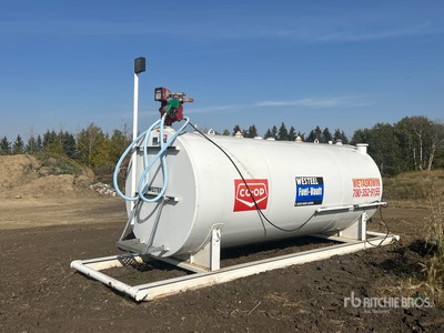 2013 Westeel 8500 L Skid Mounted Steel Diesel خزان وقود