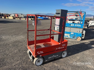 2017 Skyjack SJ16 Vertical Mast Lift