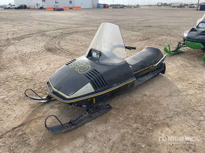 John Deere 340 Snowmobile
