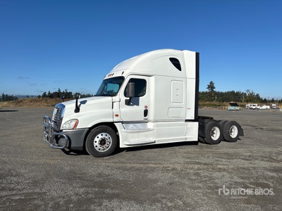 2014 Freightliner Cascadia 125 6x4 Cabeza Tractora Cabina Dormitorio