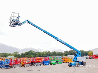 2013 Genie S85 4WD Diesel Nacelle Télescopique