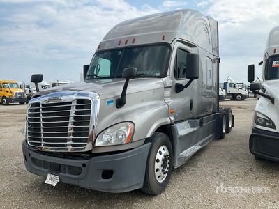 2018 Freightliner Cascadia 125 6x4 T/A Sleeper Truck Tractor