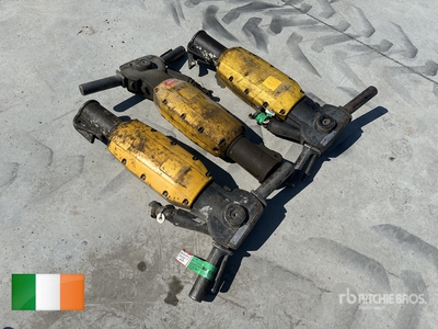 Quantity of (3) Atlas Copco TEX230 Pneumatic Demolition Breaker